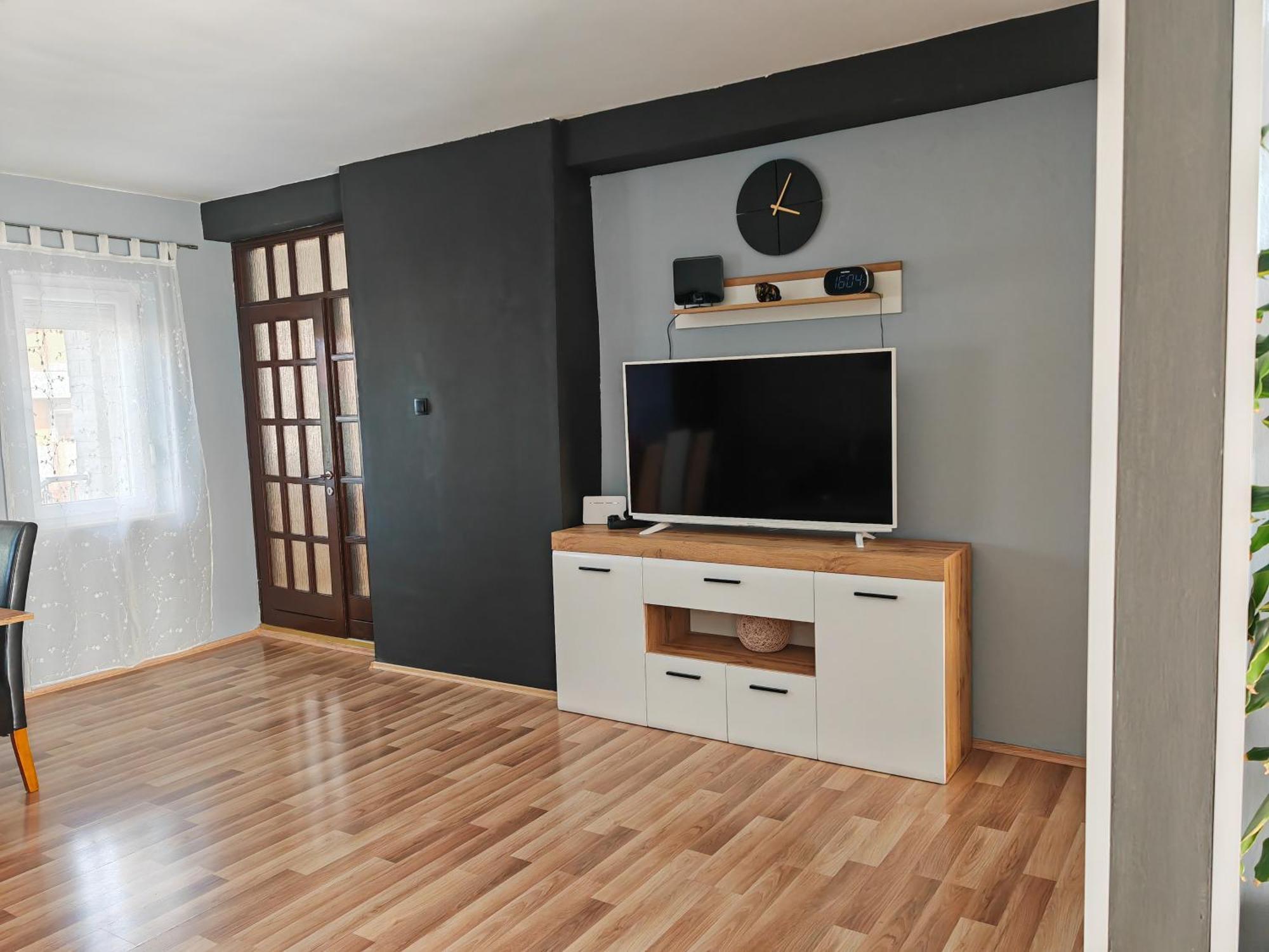 שיבניק Holiday House "Villa Flora" מראה חיצוני תמונה